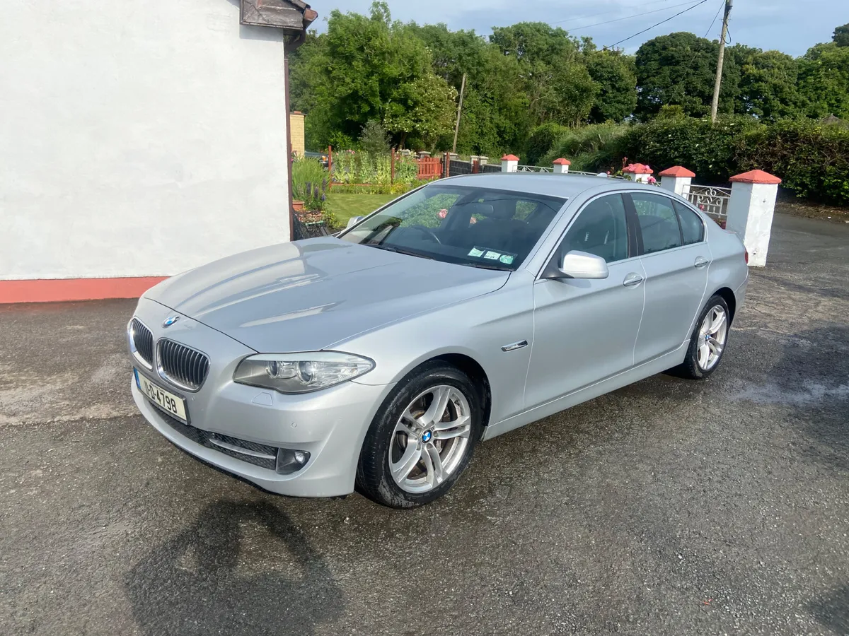 BMW 5-Series 2011 nct 5/26 - Image 2