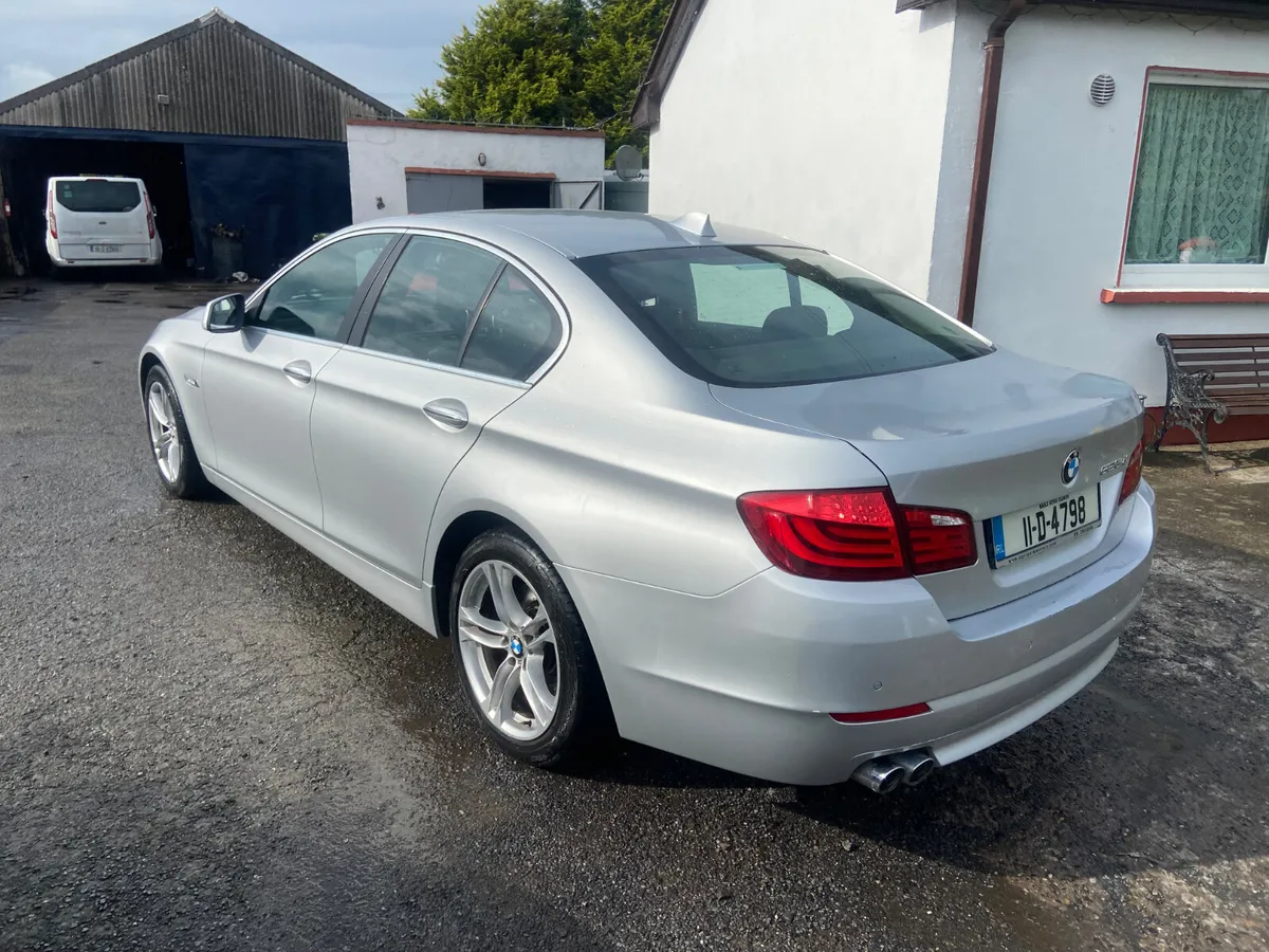 BMW 5-Series 2011 nct 5/26 - Image 4