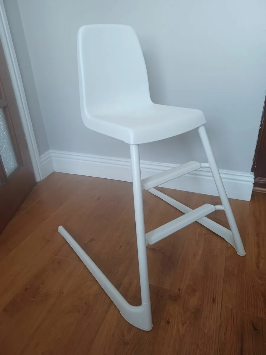 Highchair - Image 1