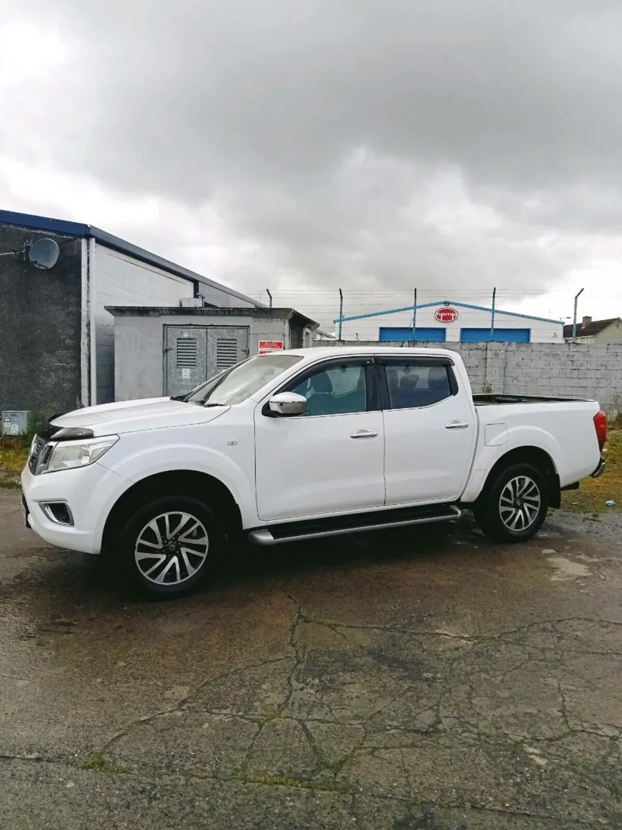 Nissan navara 2016 - Image 1