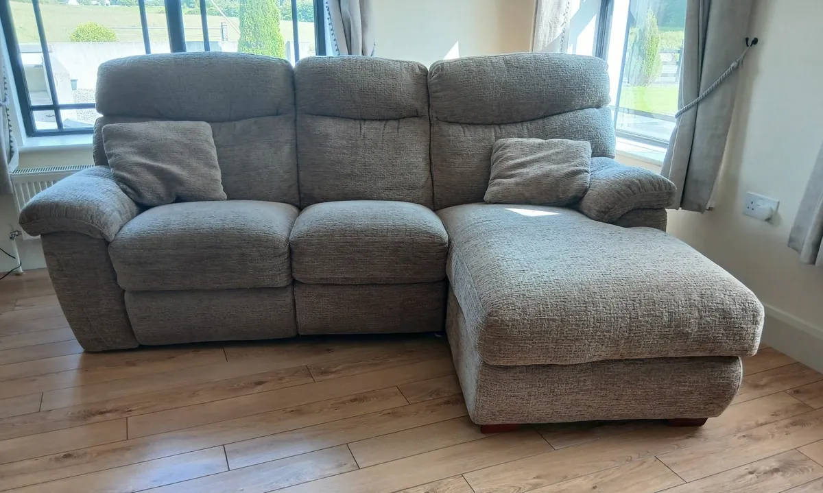 3 Seater Recliner Sofa with Chaise - Image 4