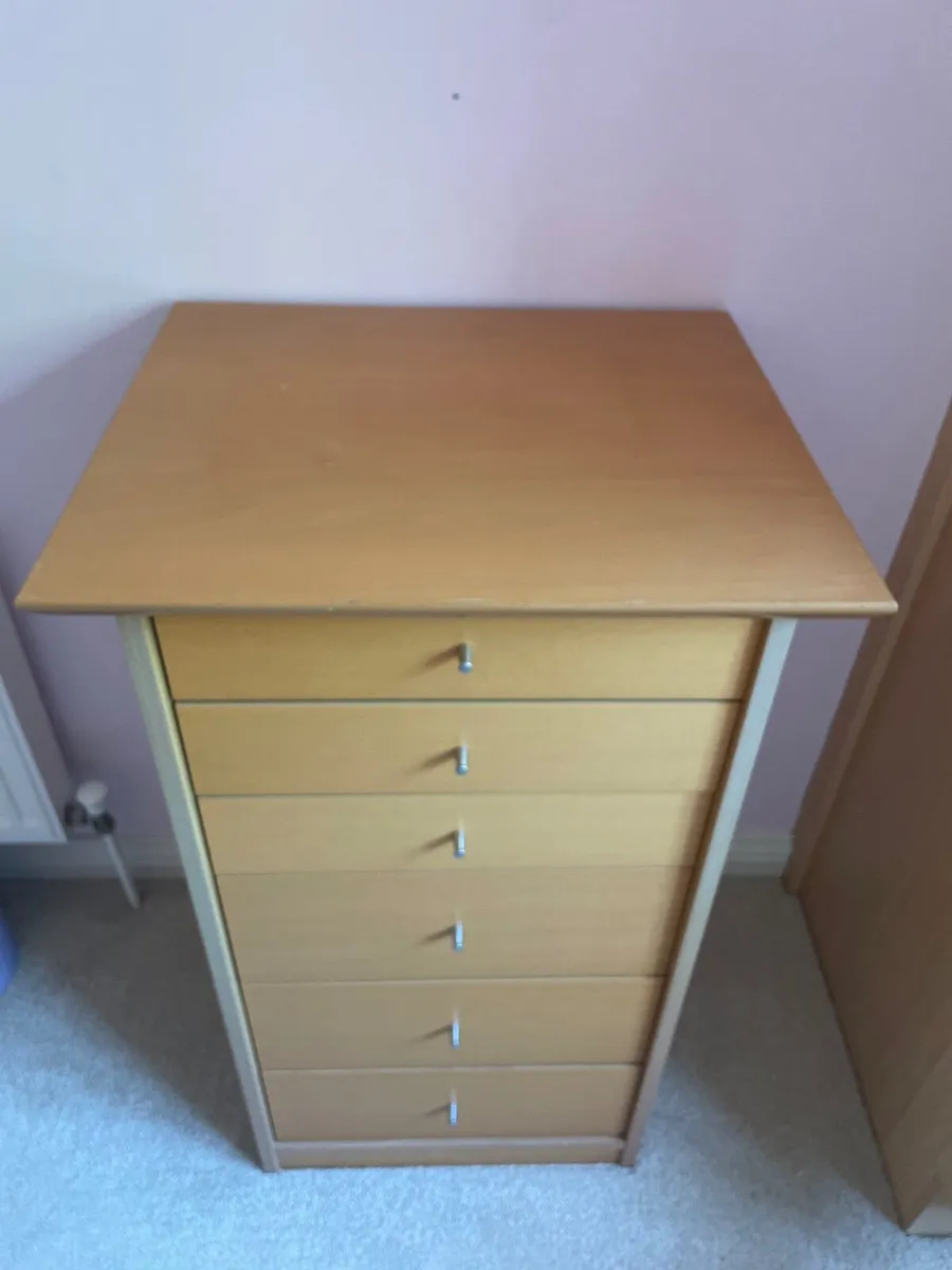 Chest of drawers - Image 2