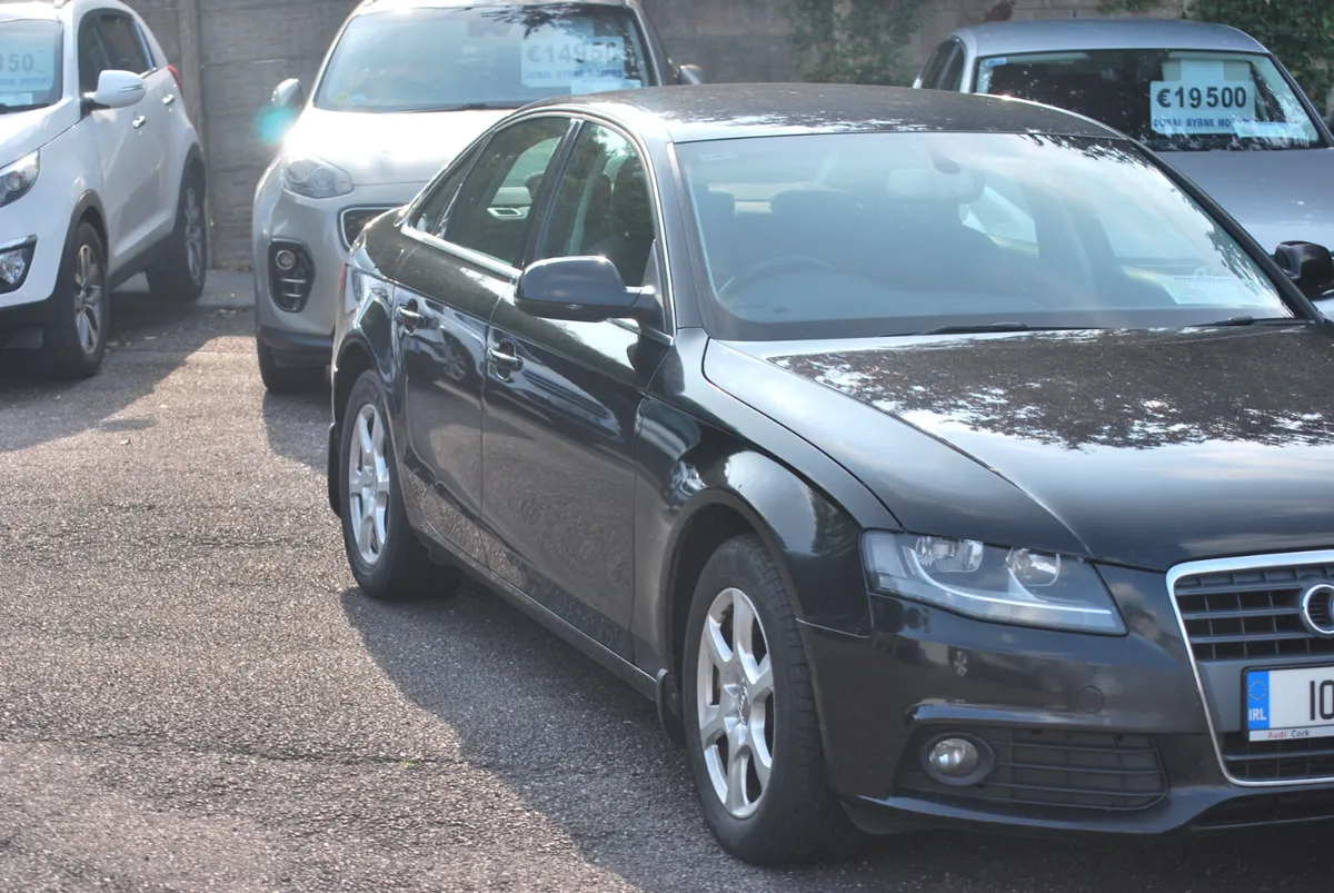 Audi A4 2010 2.0 TDI - Image 4