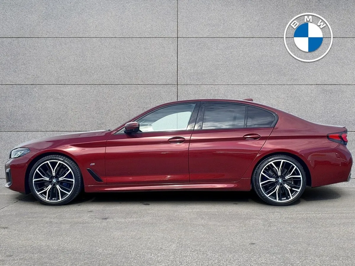 BMW 5 Series 520d M Sport Saloon - Image 3