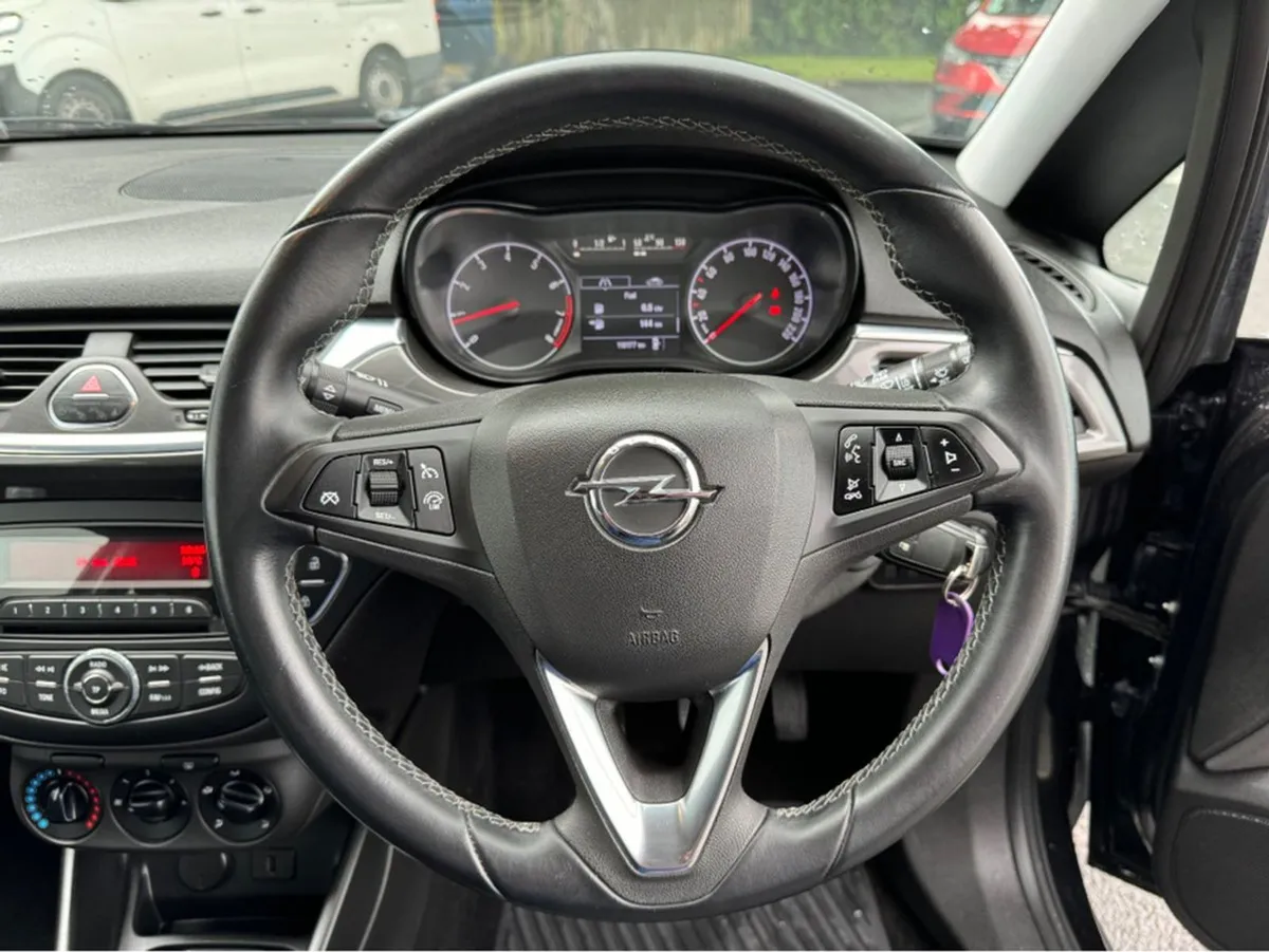 Opel Corsa Excite 1.4 90ps 3DR - Image 4