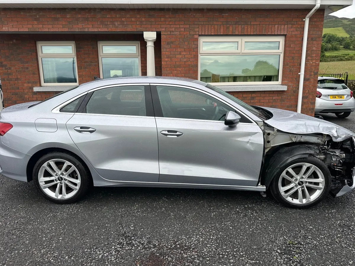 2023 Audi A3 Sport Auto Damage repairable - Image 3