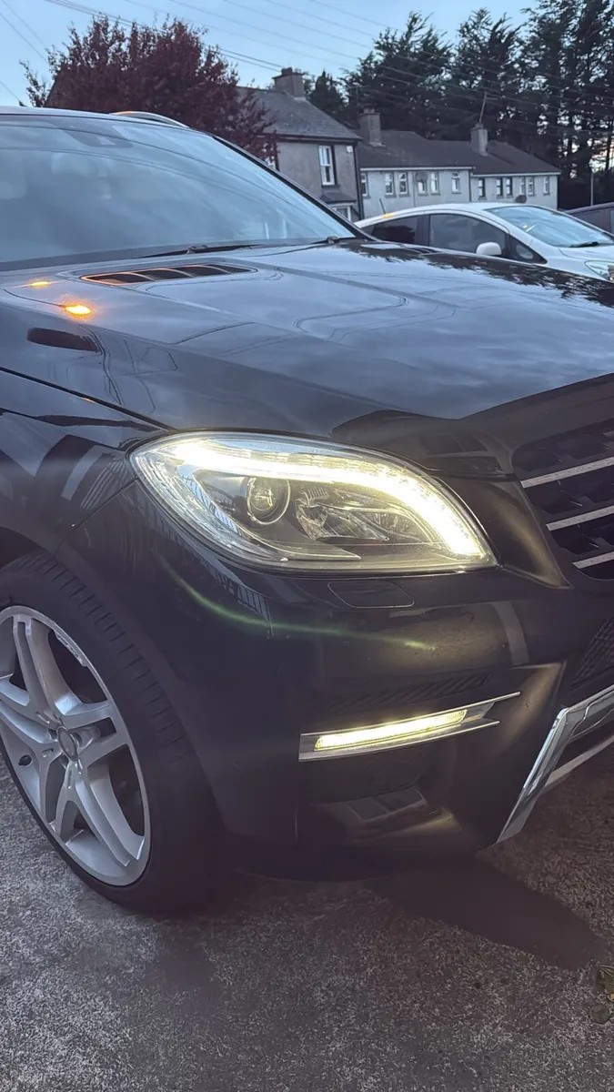 Mercedes ML250 4Matic AMG line - Image 1