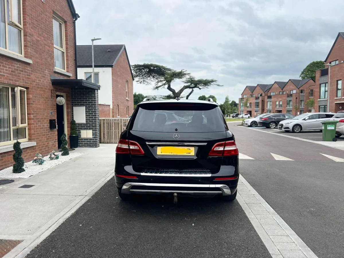 Mercedes ML250 4Matic AMG line - Image 4
