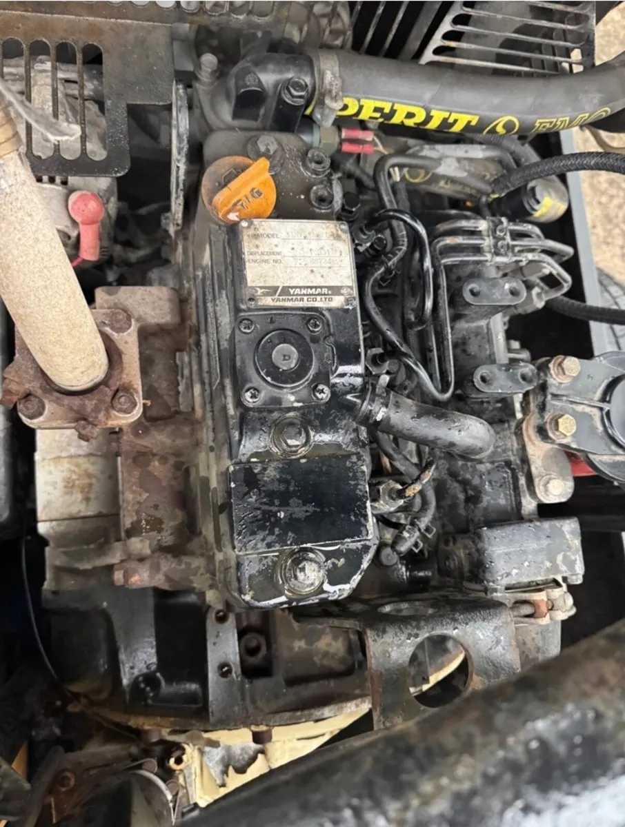 Doosan compressor 7/26E 2011 . 105 cfm - Image 4
