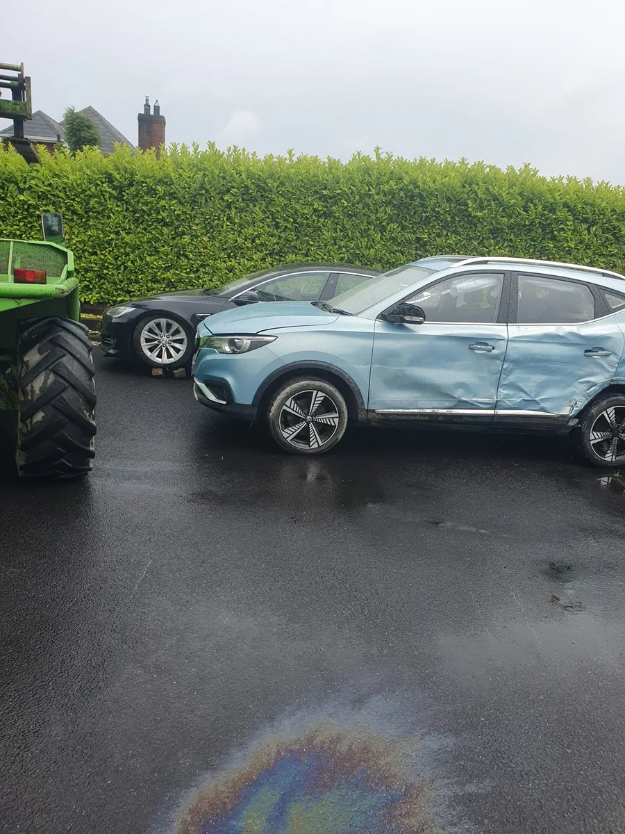 MG ZS for breaking