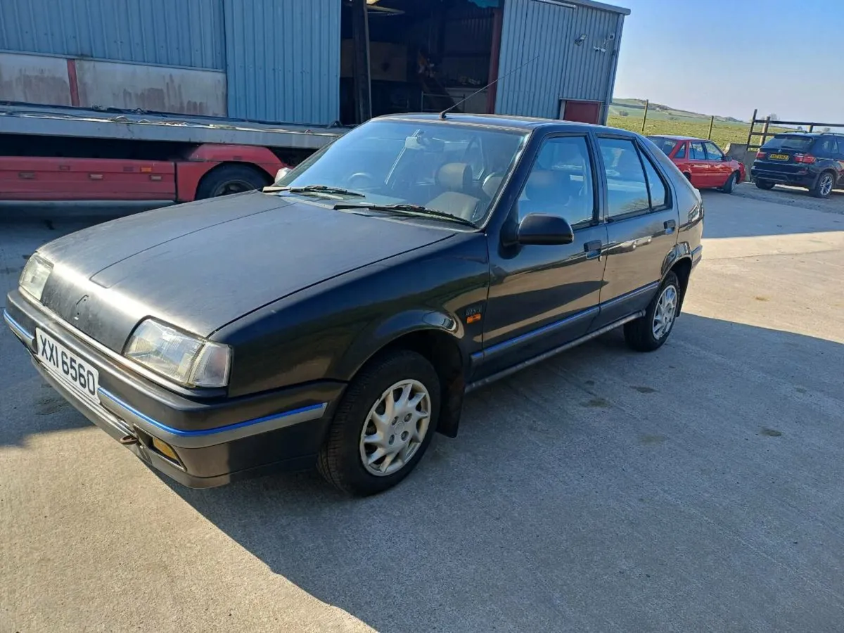 1992 renault 19 petrol 5 door 850 - Image 2