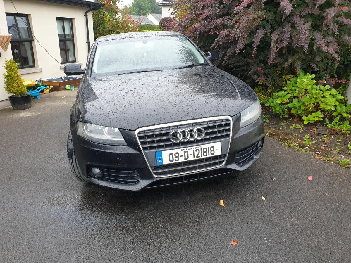 Audi A4 2009 - Image 1