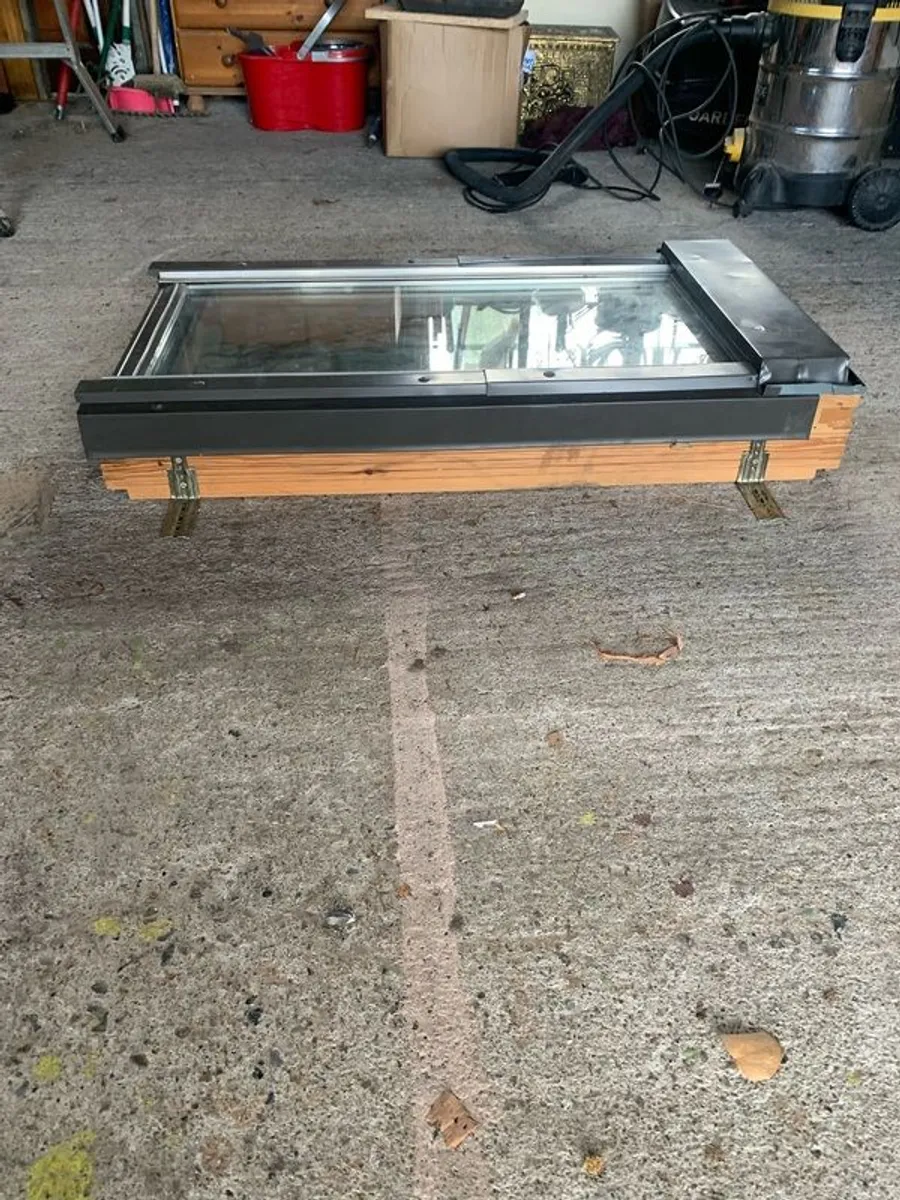 Velux Window GGL 104 - Image 2
