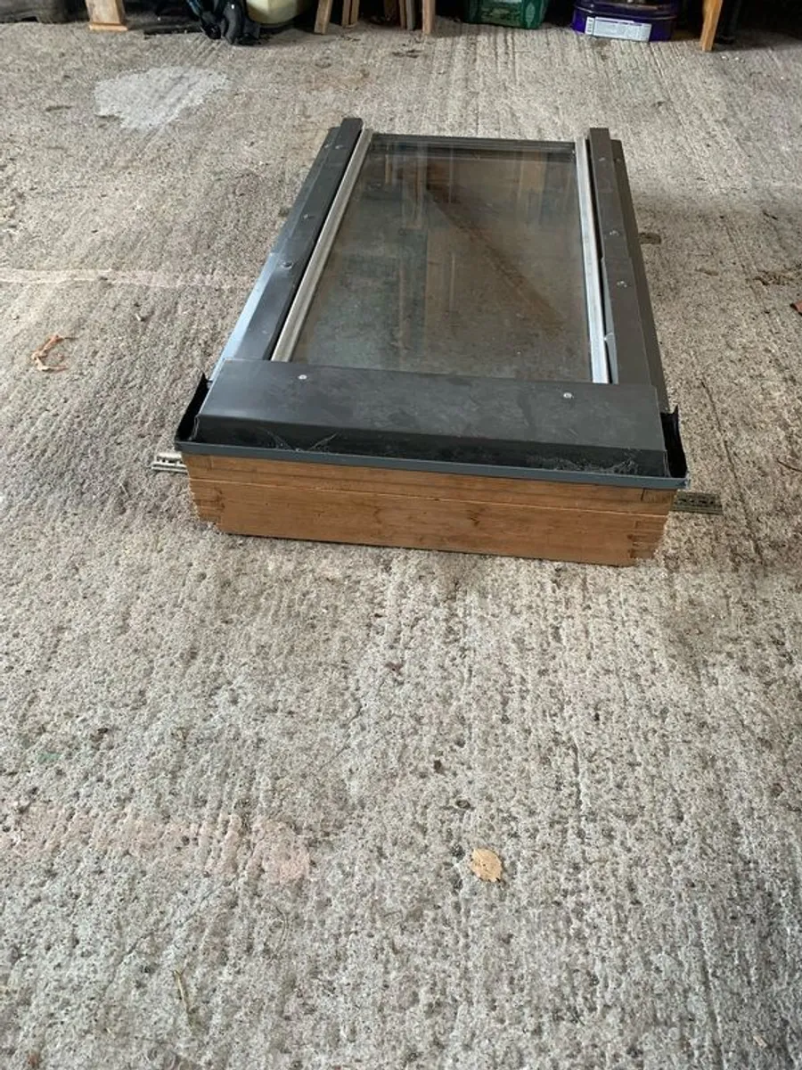 Velux Window GGL 104 - Image 3