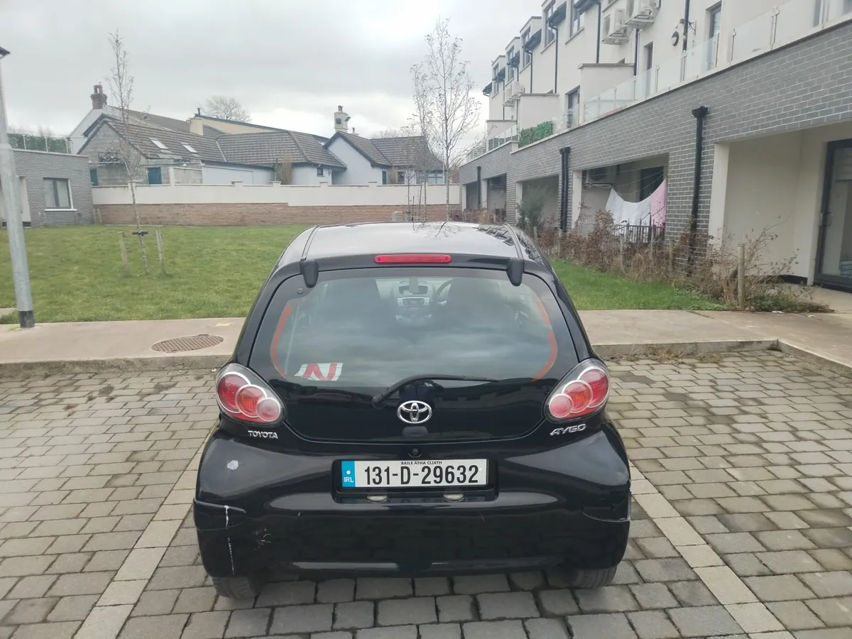Toyota Aygo 2013 - Image 2