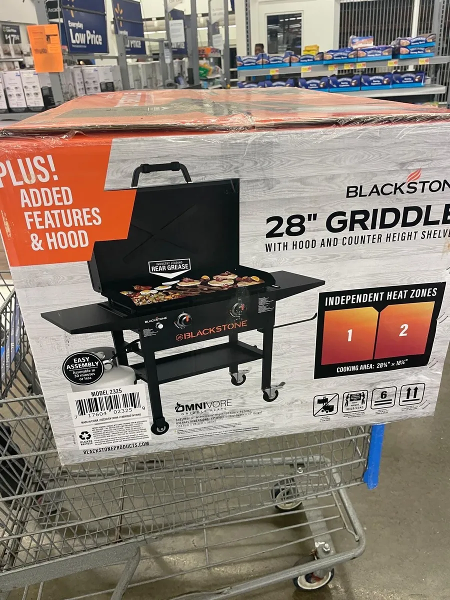 Blackstone 2147 Original 28 Griddle with hood - Image 1