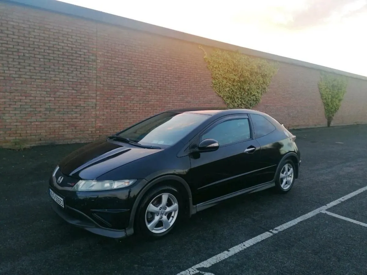 Honda Civic Type S - Image 2