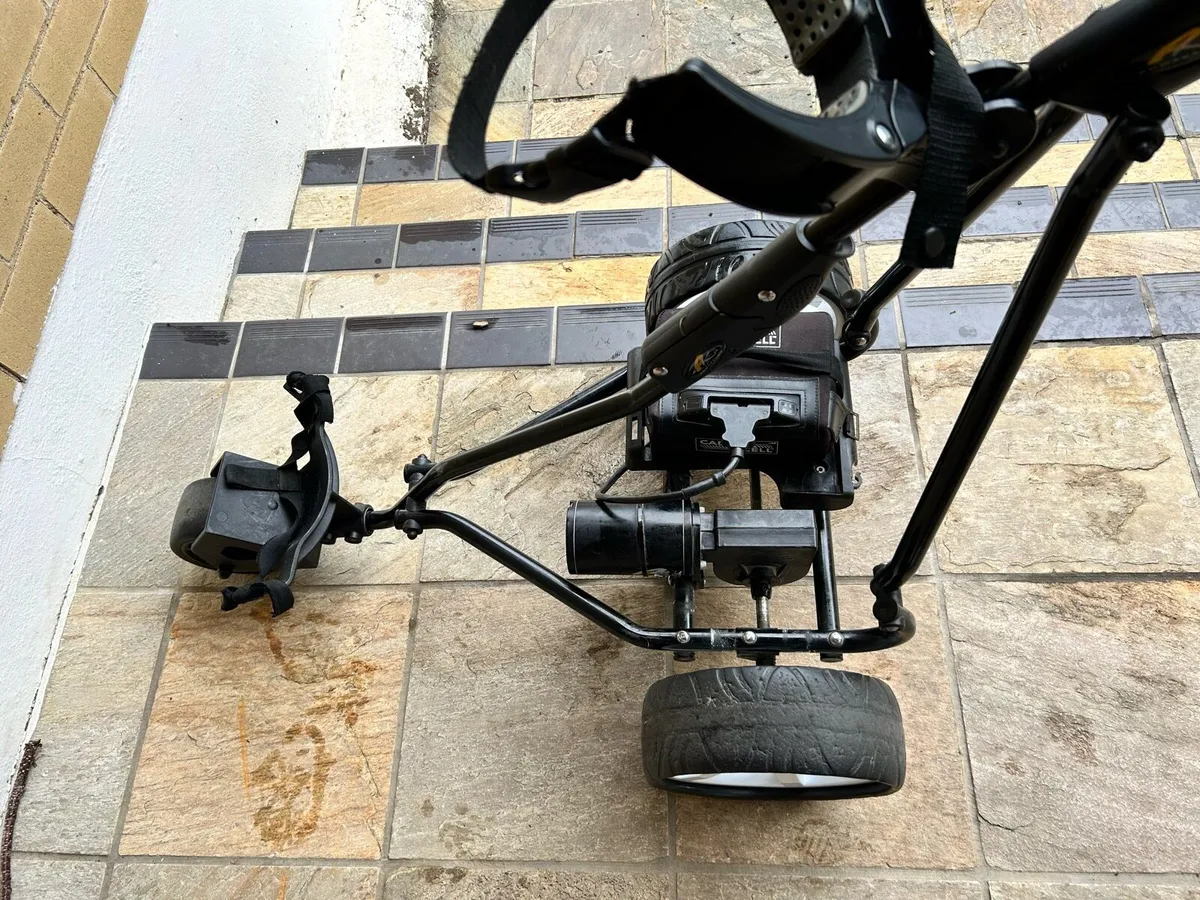 PowaKaddy Electric Trolley and Ping Bag - Image 4