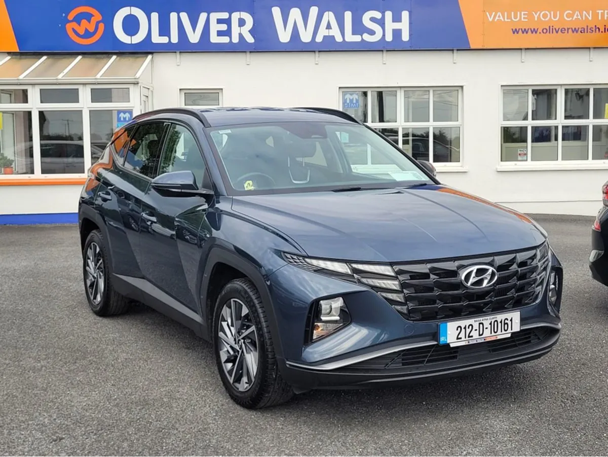 Hyundai Tucson Ix35 Executive 2WD 5DR - Image 1