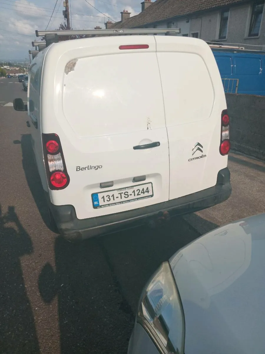 Crew cab - Image 3