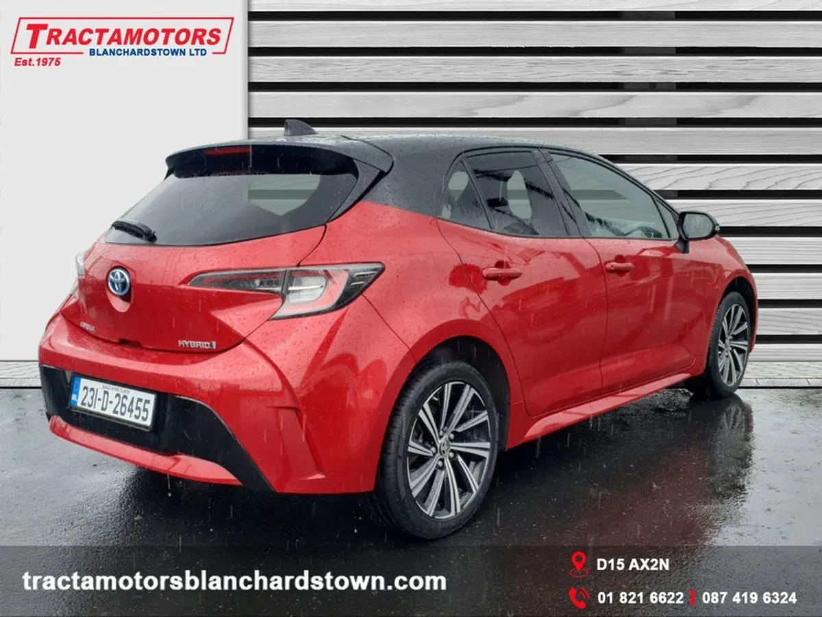 Toyota Corolla Luna Sport HB 4DR Auto - Image 2