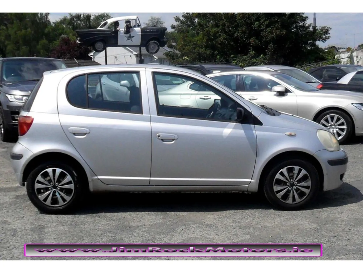 Toyota Yaris Terra M/C 5DR - Image 4