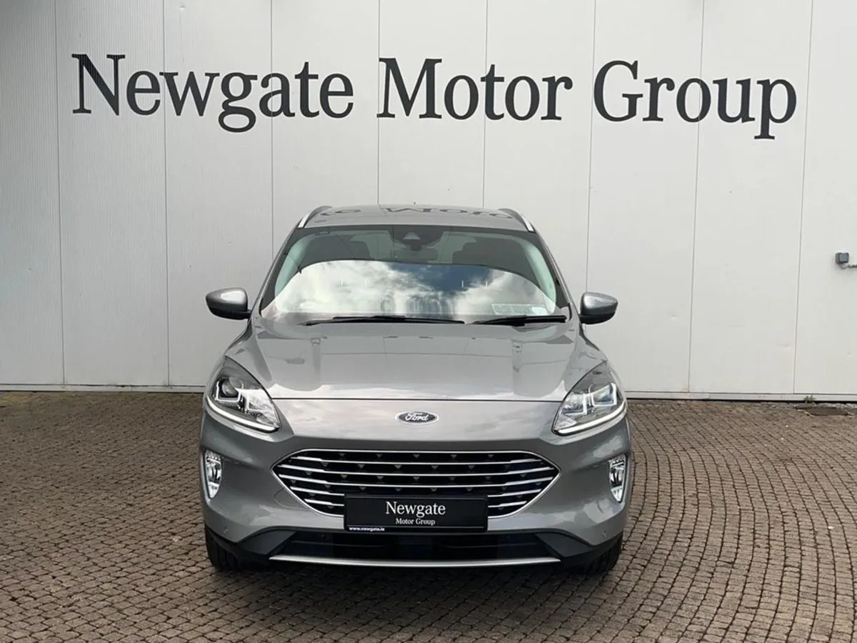 Ford Kuga Titanium 2.5phev225 S6.2 CT 4D - Image 2