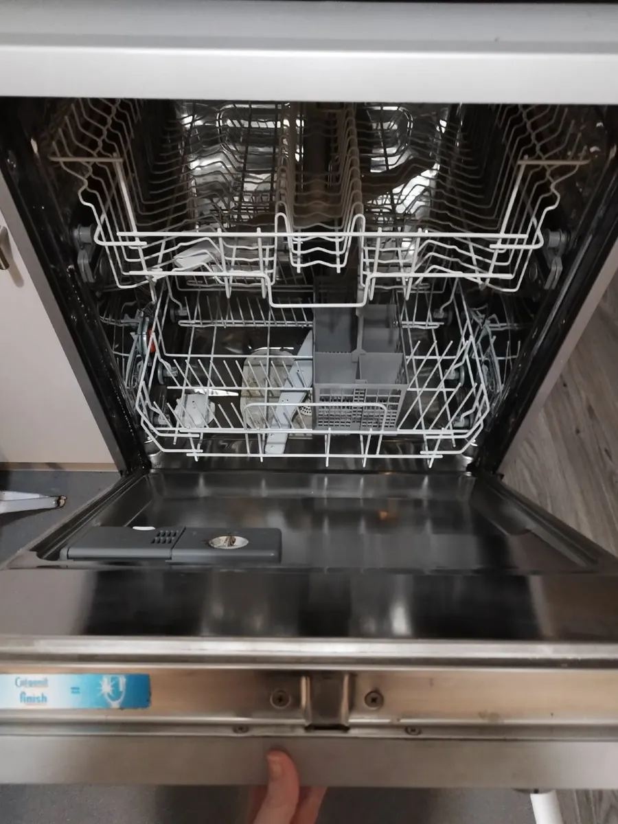 Zanussi Dishwasher - Image 3