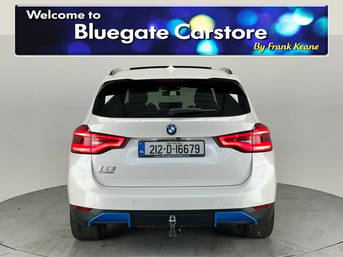 BMW iX3 Ix3 20 alloys cream Leather Interior fron - Image 4