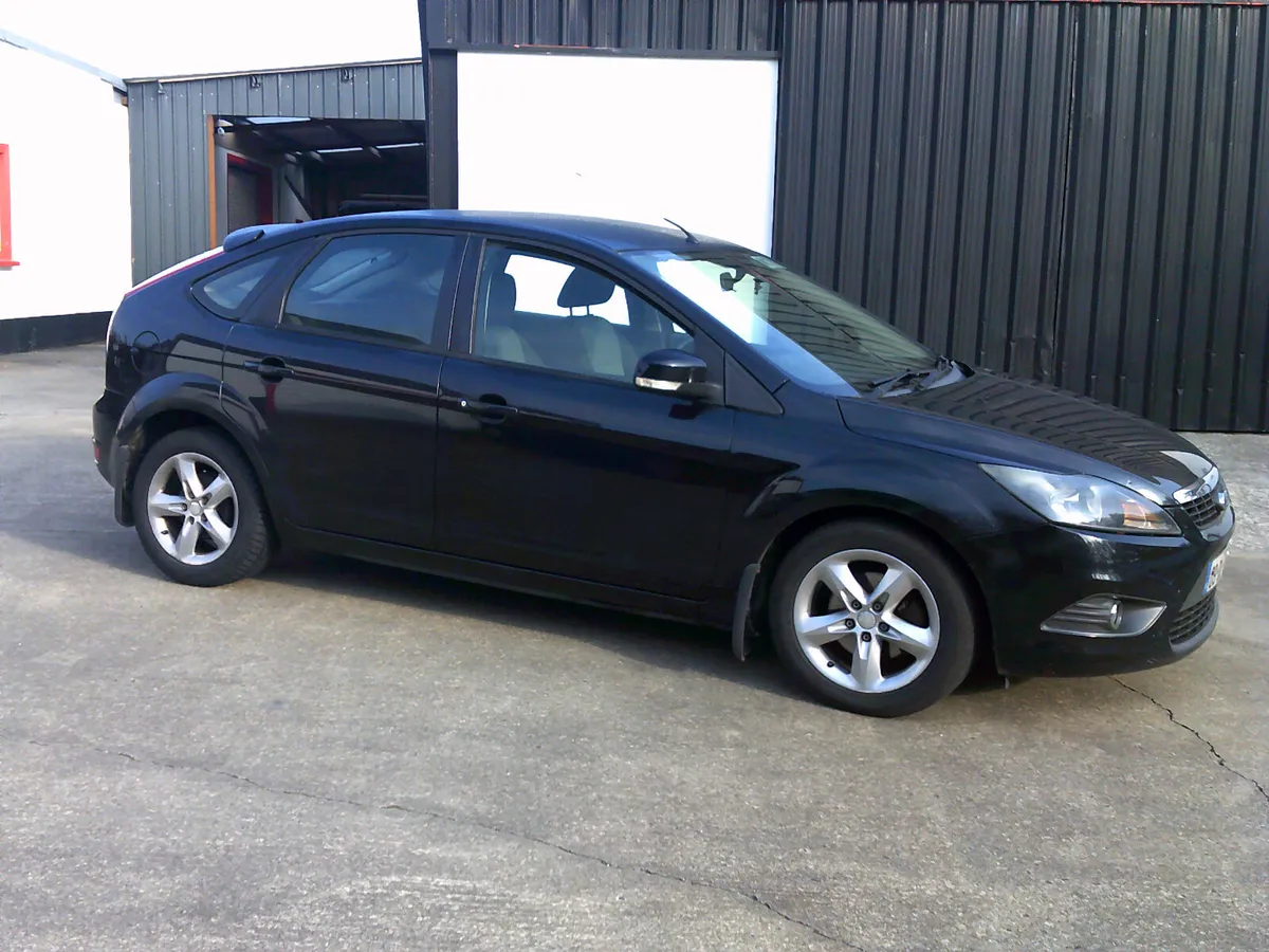 Ford Focus 2009 - Image 1