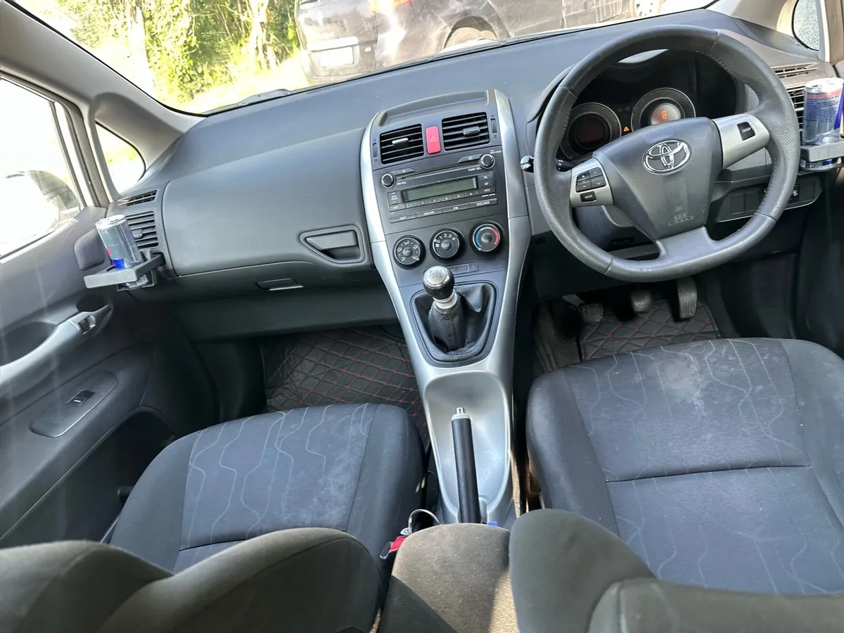 Toyota auris 2010 1.4D D4D Nct 12-25 - Image 3
