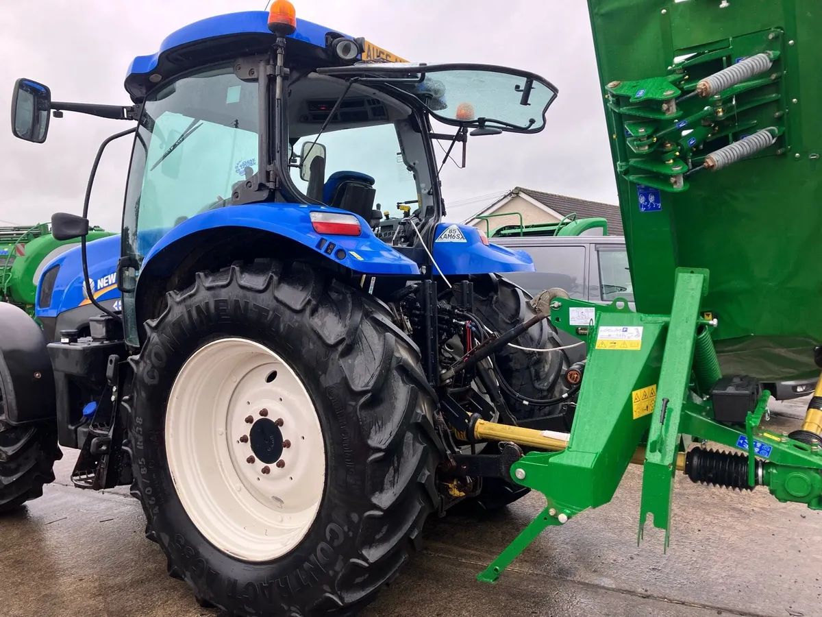 NewHolland T6 175 tractor - Image 2