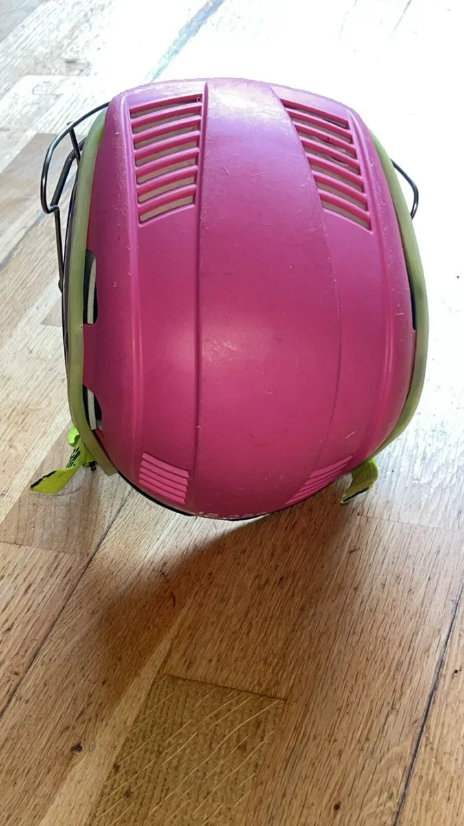 O'Neill's Koolite Hurling Helmet - Image 2