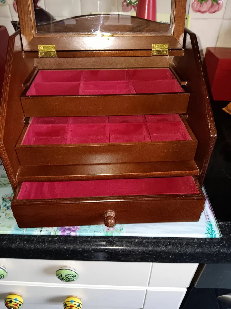 Vintage jewellery box - Image 2