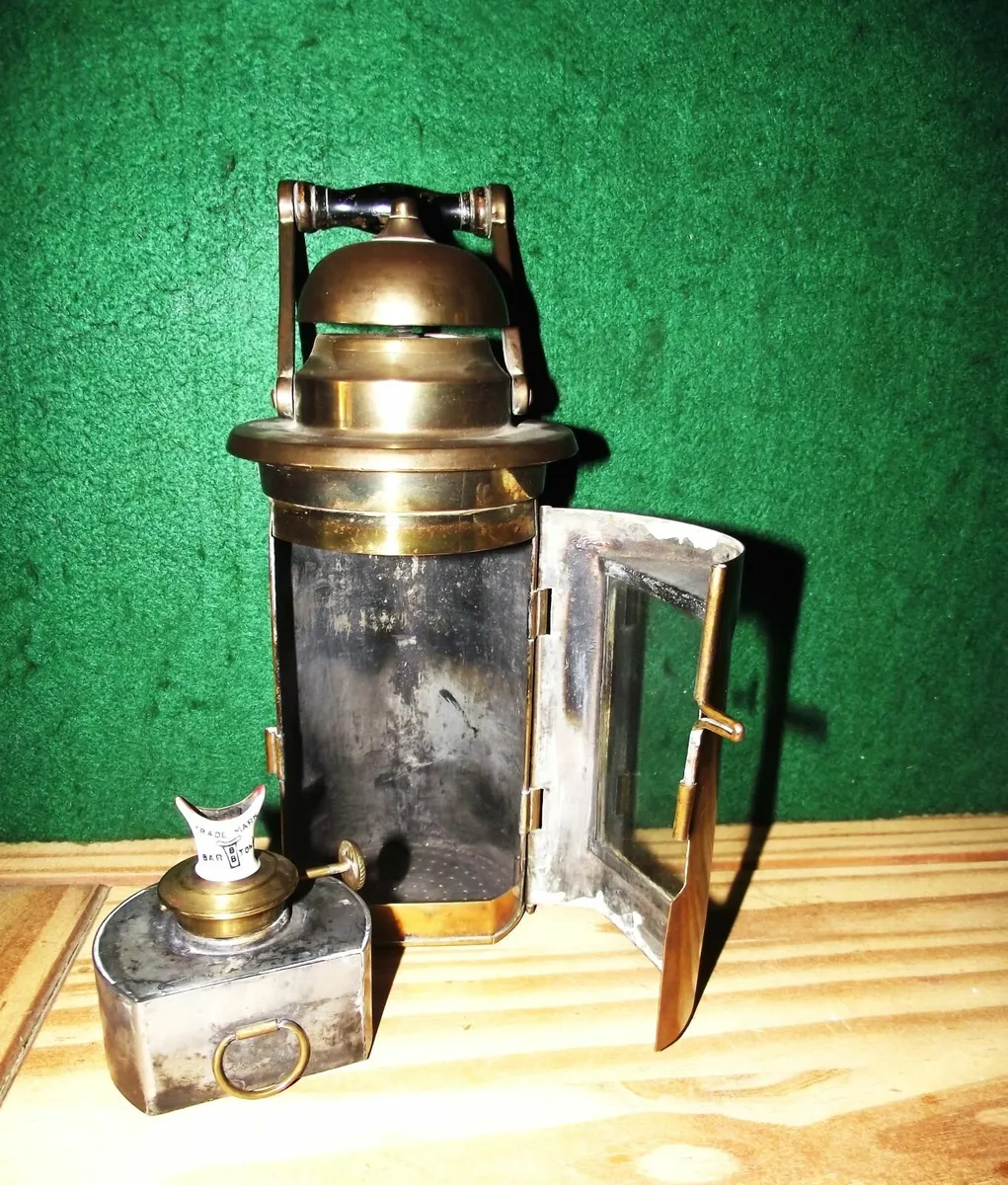 Vintage Marine Lamp. - Image 4