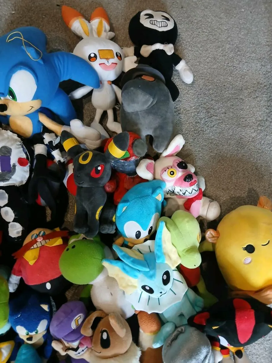 Assortment of plush dm if you want one separately - Image 3