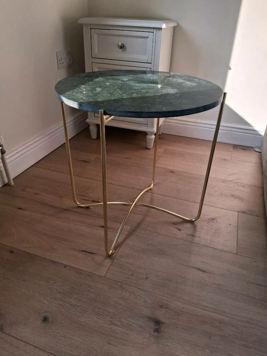 Marble and brass side table - Image 2