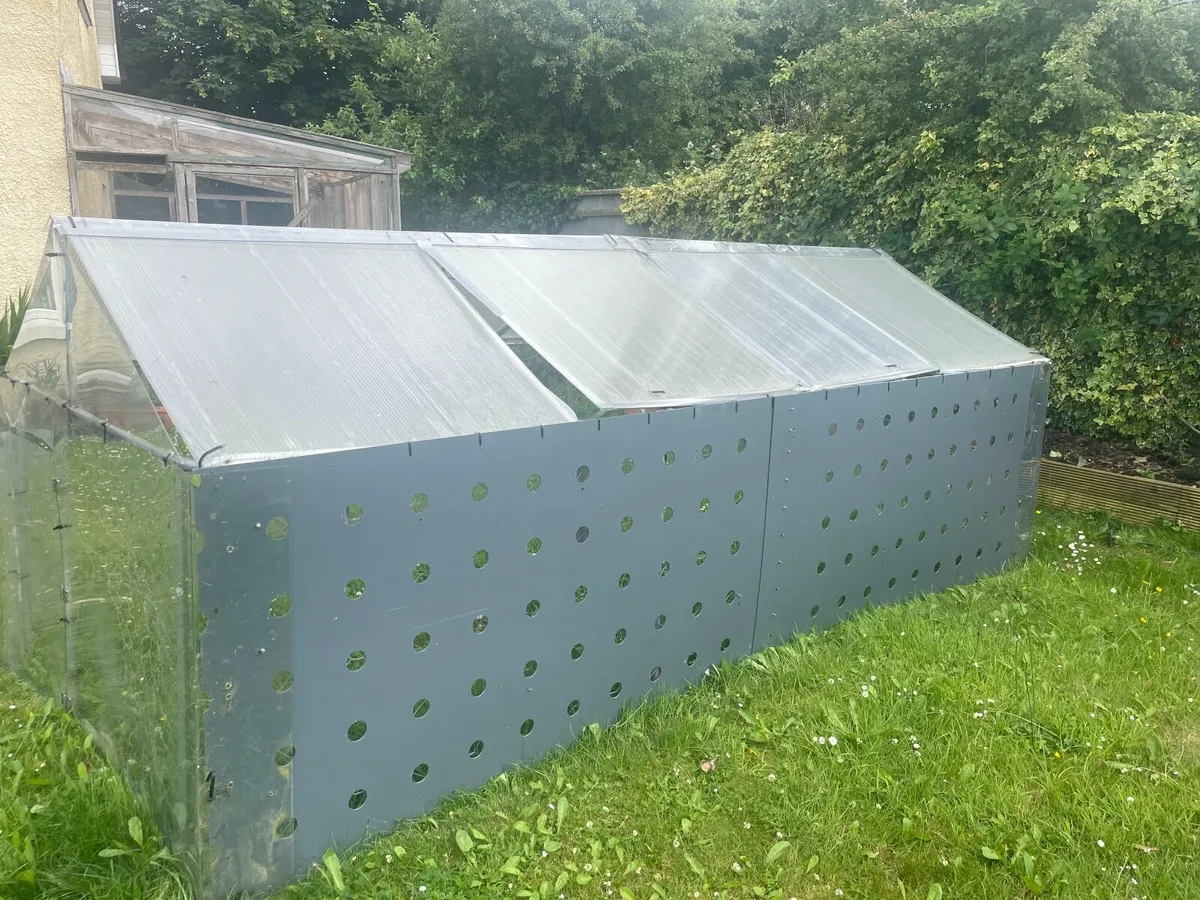 Dog kennel - Image 4