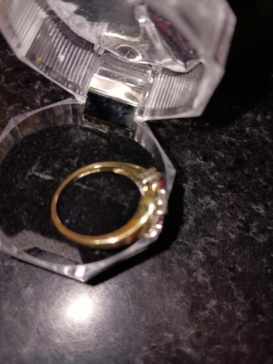 Gold rings - Image 4