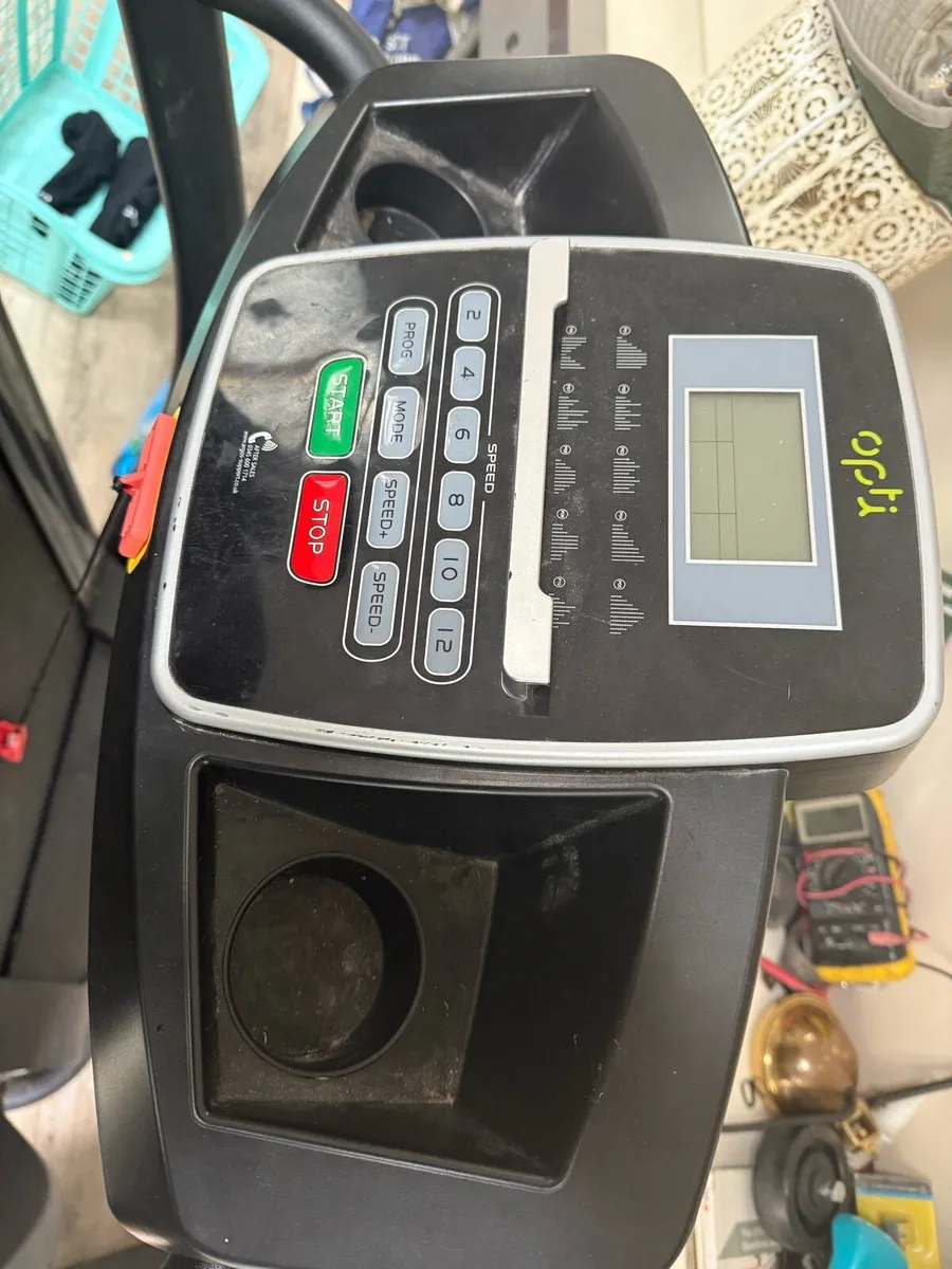 Treadmill - Image 2
