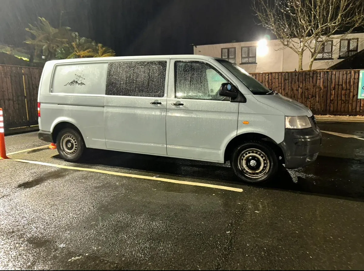 Vw transporter kombi - Image 1