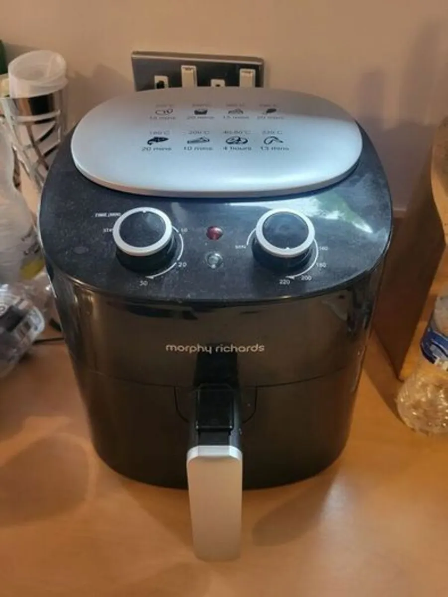 Air fryer - Manual Controls - Image 1