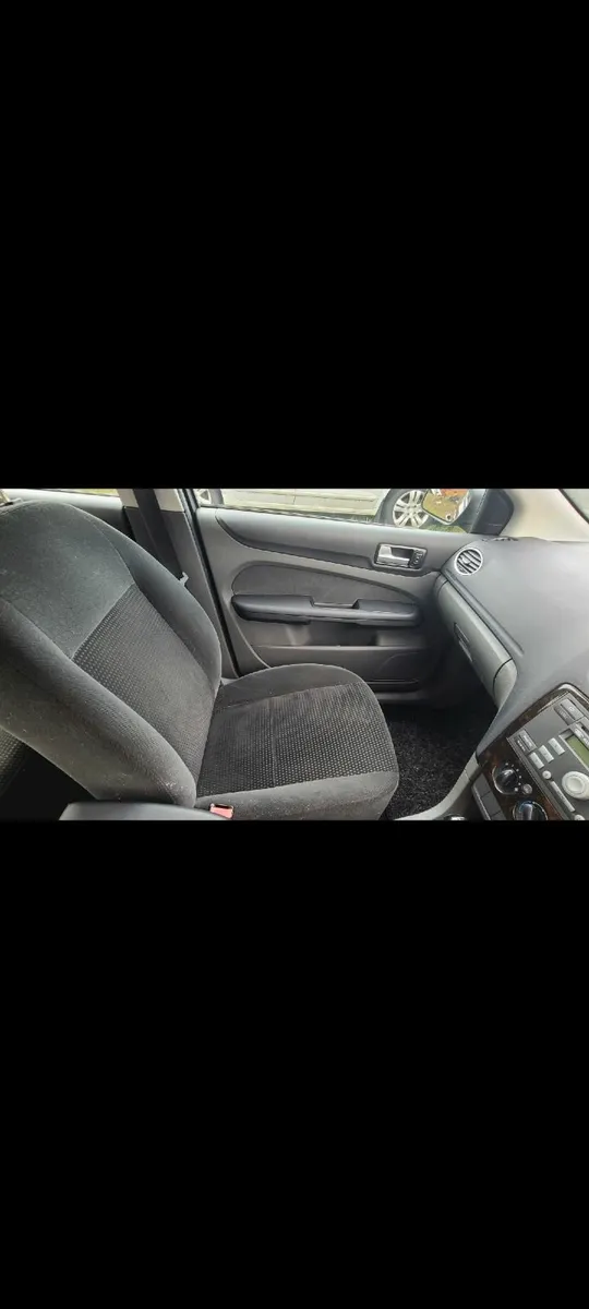 Ford Focus 2005 1.6 tdci Ghia  spares repairs - Image 3