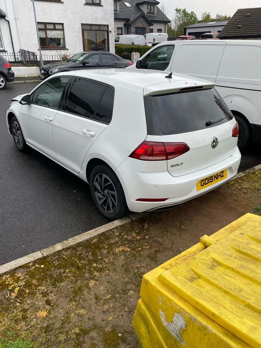 2019 Volkswagen Golf Match *NI REG*D.Repairable* - Image 4