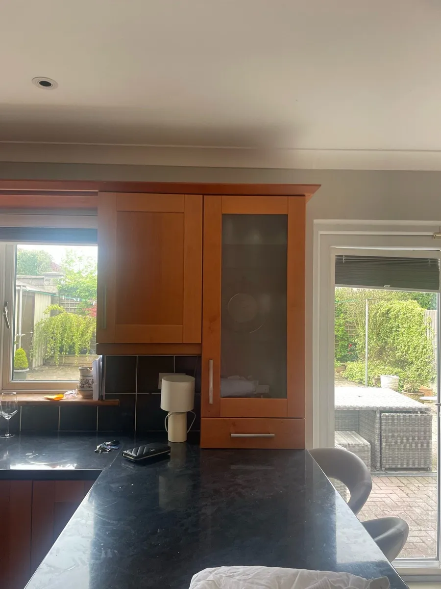 Kitchen cupboards - Image 2
