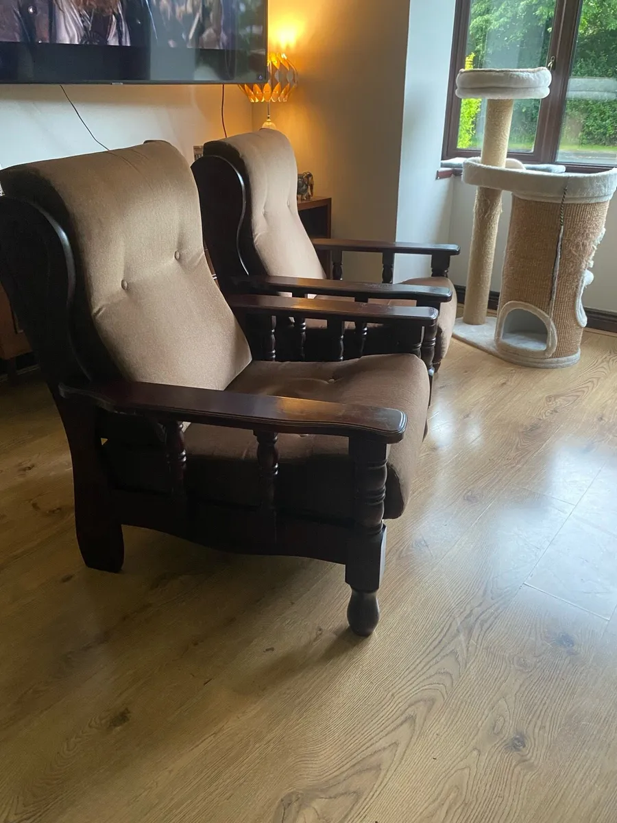 Pair of casual armchairs fireside chairs - Image 3
