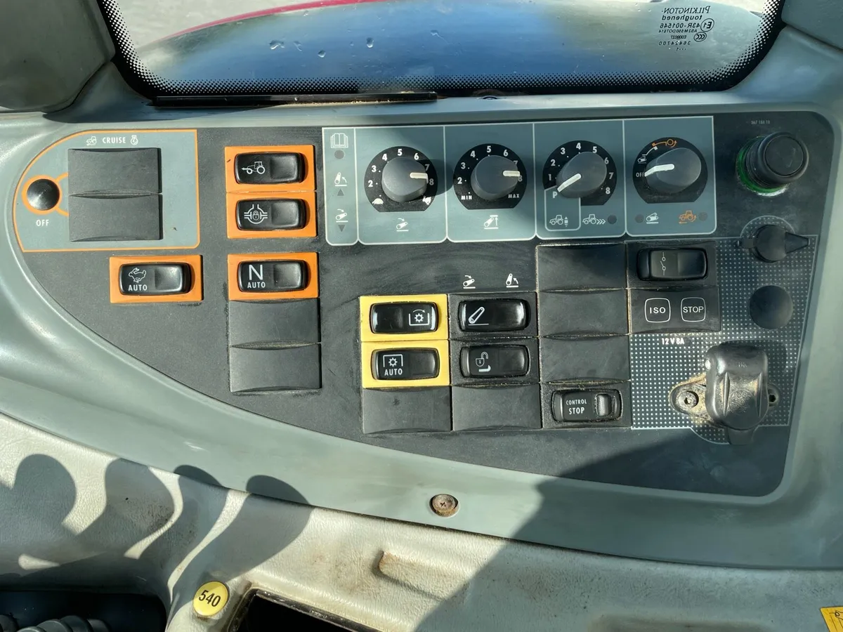 Valtra T153 - Image 4