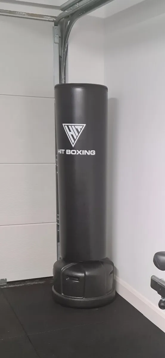Hit Boxing Pro - Free Standing Full Punch Bag 5.9f - Image 1