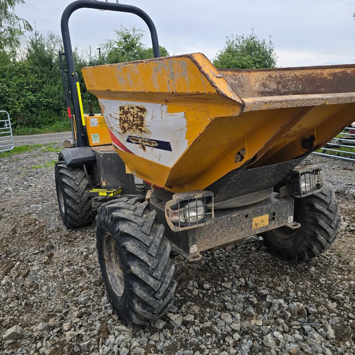 2018 3T SWIVEL - Image 1