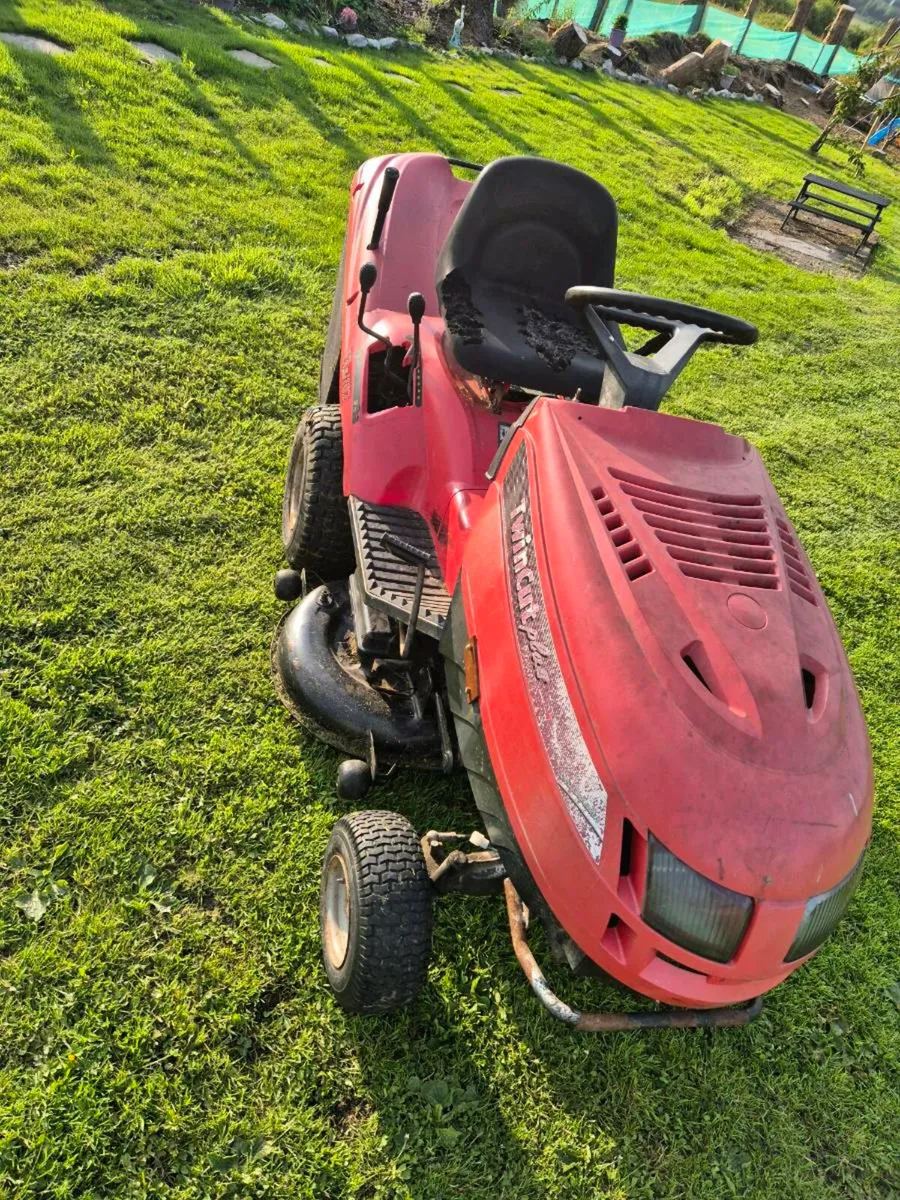 Castle garden twin cut tractor lawn mower - Image 4
